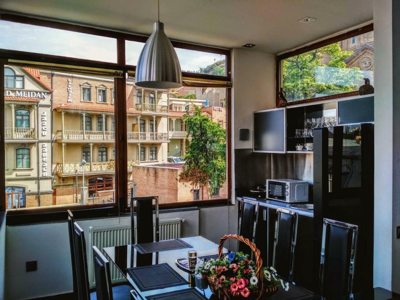 Millenium Apartment Tbilisi Ngoại thất bức ảnh